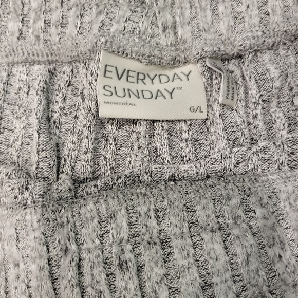 Men's Everyday Sunday Grey Lounge Pants Large- New without tags - Picture 2 of 5